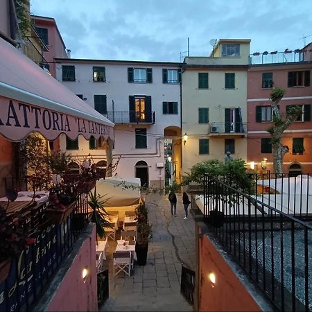 Lanterna Hotel Корниглия Екстериор снимка